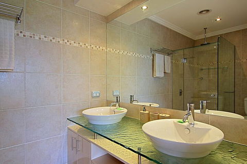 A Perfect Stay - 3 James Cook Apartments - Accommodation Port Hedland 4