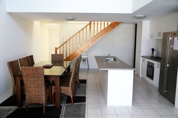 Waters Edge - Accommodation Port Hedland 3