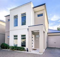 Modern Seaside Sanctuary - Accommodation Port Hedland