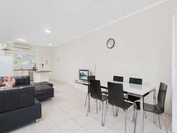 Sandy Point Road Unit 337 265 Pacific Blue - Accommodation Port Hedland 3