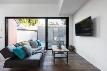 Architects Urban Retreat In Malvern - Accommodation Port Hedland 1