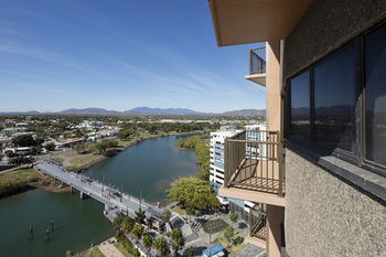 Holiday Inn Townsville - Accommodation Port Hedland 3