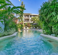 Sea Point on Trinity Beach - Accommodation Port Hedland