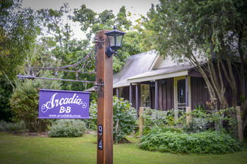Arcadia Bed & Breakfast & Cottages - Accommodation Port Hedland 0