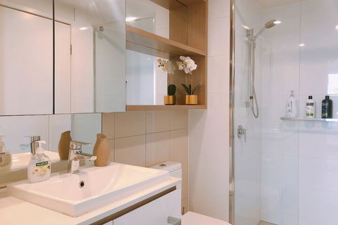 St.Tropez Apartment - Accommodation Port Hedland 2