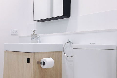 St.Tropez Apartment - Accommodation Port Hedland 1