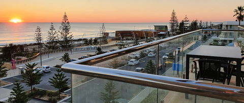 Sea Breeze Luxury Holiday Apartment Accommodation - Accommodation Port Hedland 0