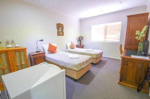 Regency Apartments - Accommodation Port Hedland 2