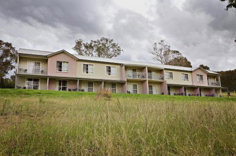 BATHURST GOLDFIELDS MOTEL On MOUNT PANORAMA - Accommodation Port Hedland 1