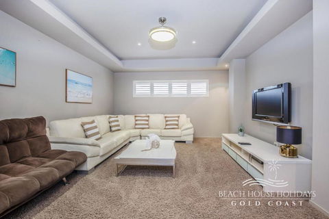 Absolute Beachfront Holiday House - Accommodation Port Hedland 4