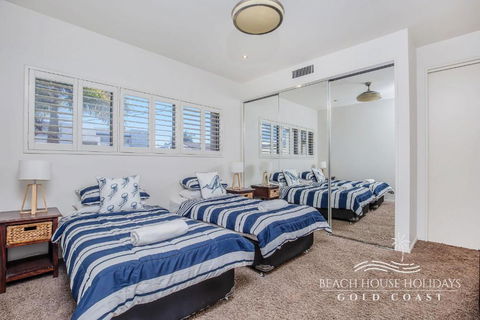 Absolute Beachfront Holiday House - Accommodation Port Hedland 1