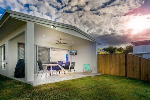 Blue Lagoon Villa B - Accommodation Port Hedland 1