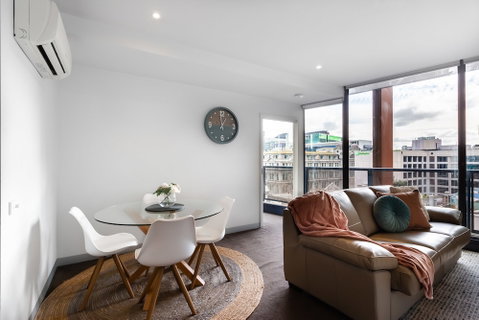 Ella, 1BDR Melbourne Apartment - Accommodation Port Hedland 1