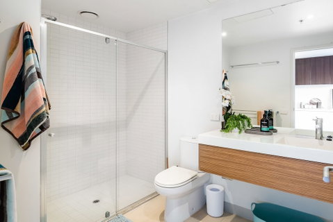 Ella, 1BDR Melbourne Apartment - Accommodation Port Hedland 2