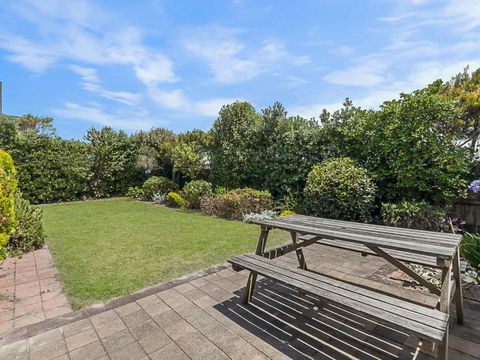 Swimmers Rest - Uninterrupted Panoramic Ocean Views - 1 Bedroom - Accommodation Port Hedland 6