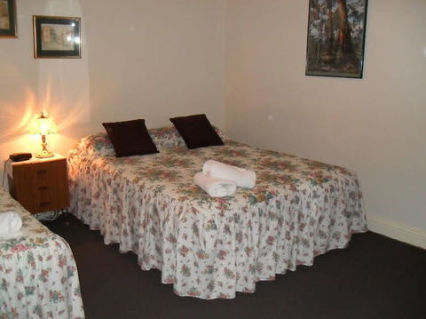Aaron Cottage - Accommodation Port Hedland 0