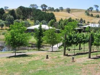 Buttercup Cottage & Private Apartment - Accommodation Port Hedland 2