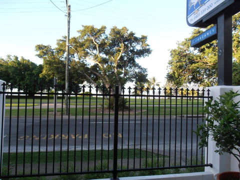 Floriana Villas - Accommodation Port Hedland 3