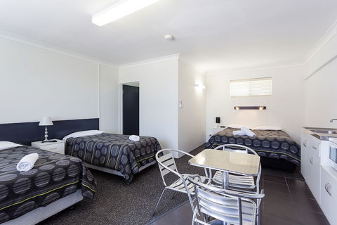Wynnum Anchor Motel - Accommodation Port Hedland 5