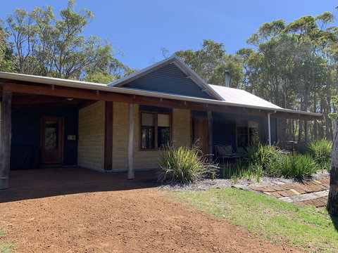 Denmark Forest Retreat - Accommodation Port Hedland 0