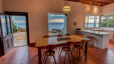 Antechamber Bay Retreats - Accommodation Port Hedland 3
