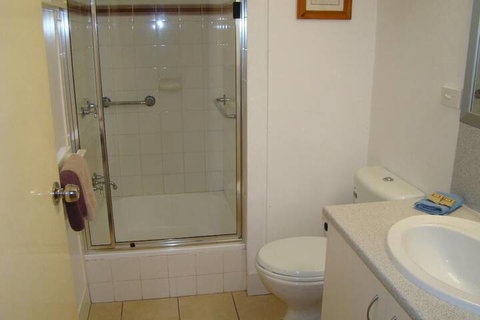 Noosa Yallambee Holiday Apartments - Accommodation Port Hedland 4