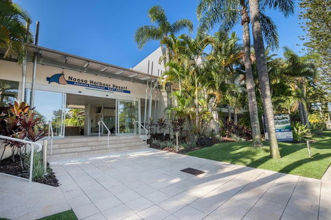 Noosa Harbour Resort - Accommodation Port Hedland 1