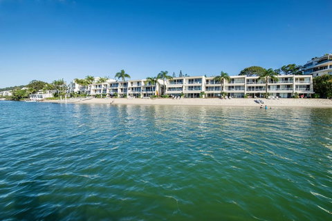Noosa Harbour Resort - Accommodation Port Hedland 0