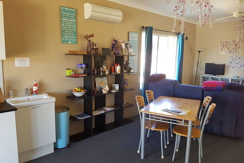 The Heights Bed & Breakfast - Accommodation Port Hedland 2