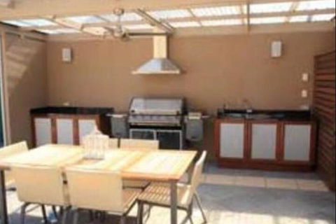 Amelia S Bed & Breakfast - Accommodation Port Hedland 7