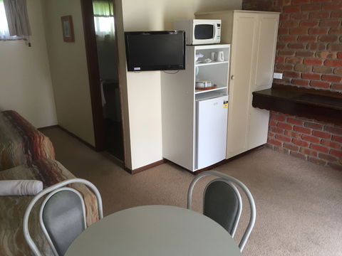 Woodmans Hill Motel - Accommodation Port Hedland 5