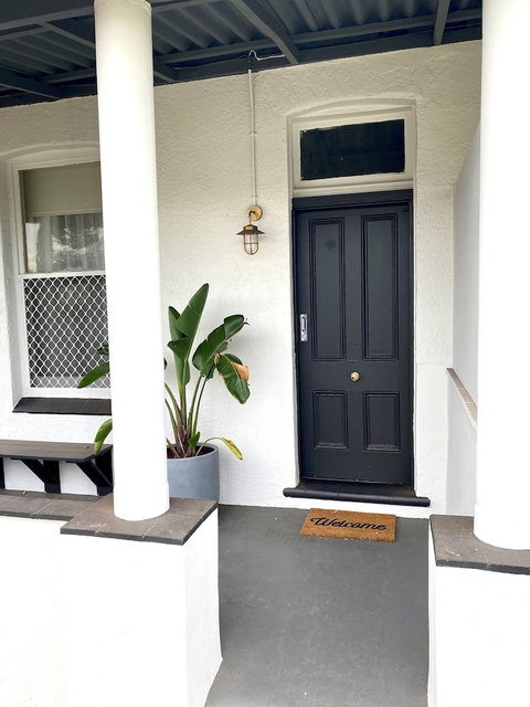 The Clifton & Grittleton Lodge - Accommodation Port Hedland 2