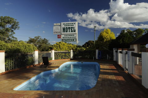 McNevin's Warwick Motel - Accommodation Port Hedland 6