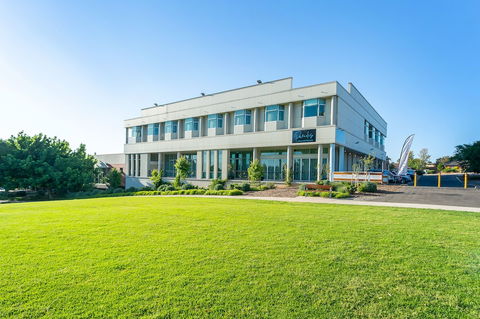 Sfera's Park Suites & Convention Centre - Accommodation Port Hedland 1