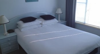 Breakers Apartments Mollymook - Accommodation Port Hedland 4