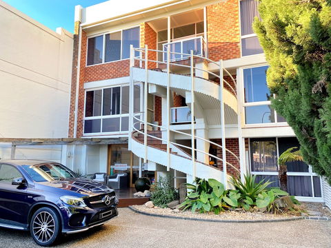 Bay Breeze Boutique Accommodation - Accommodation Port Hedland 0