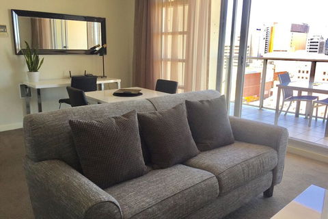 Adelaide DressCircle Apartments North Terrace - Accommodation Port Hedland 5