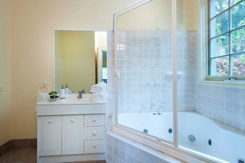 Arnica Views - Accommodation Port Hedland 6