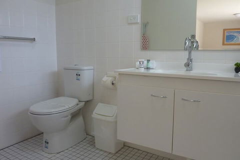 Jadran Motel & El Jays Holiday Lodge - Accommodation Port Hedland 5