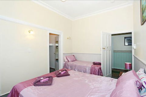 Jacaranda Guest House - Accommodation Port Hedland 6