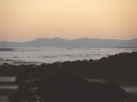 Tennessee Hill Chalets - Accommodation Port Hedland 2