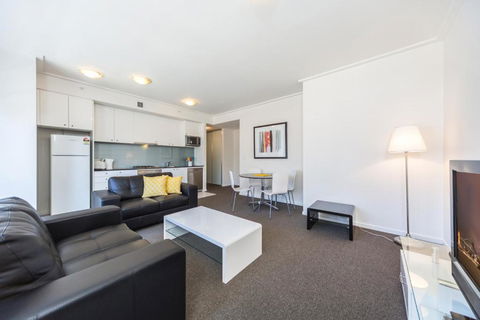 Astra Apartments Sydney Kent Street - Accommodation Port Hedland 1