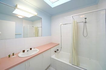 Riverside - Accommodation Port Hedland 4