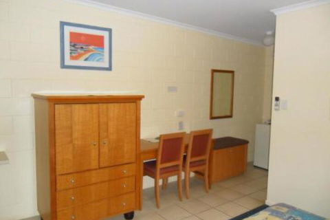 Nanango Antler Motel - Accommodation Port Hedland 0