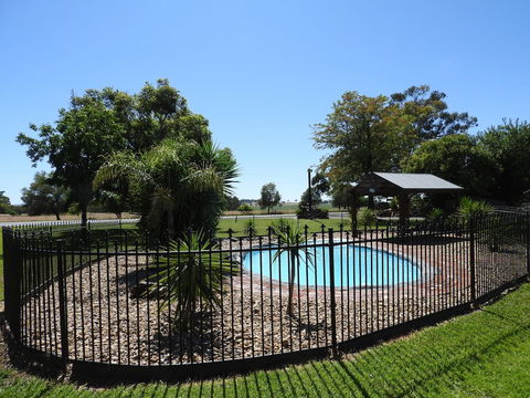 Australian Homestead - Accommodation Port Hedland 1