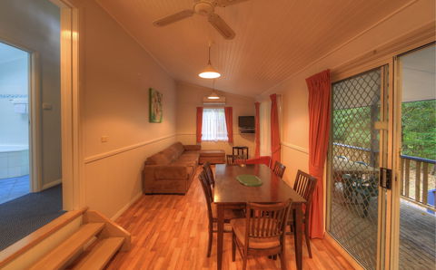 BIG4 Bungalow Park On Burrill Lake - Accommodation Port Hedland 4