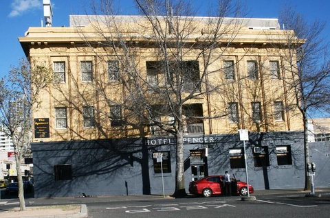 Nate's Place Backpackers Melbourne - Accommodation Port Hedland 0