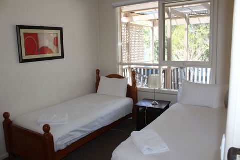 Australian Home Away At Doncaster Grange Park - Accommodation Port Hedland 1
