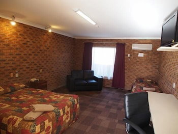 Cobar Town And Country Motor Inn - Accommodation Port Hedland 5