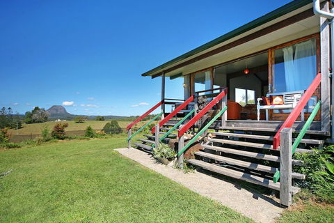 Avalon Noosa Farm Cottages - Accommodation Port Hedland 2